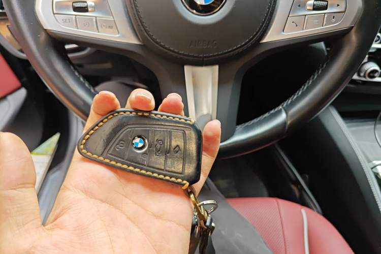 Used BMW 5 Series 2023 530Li Leading Model M Sport Package Vehicle Key