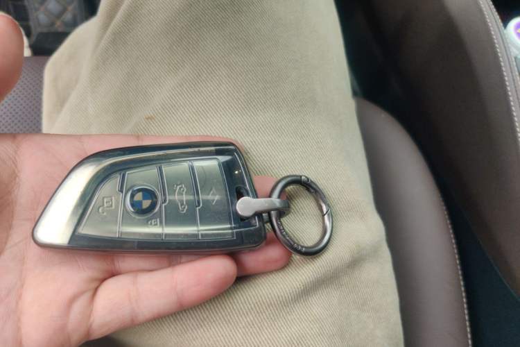 Used BMW 5 Series 2023 530Li Leading Model M Sport Package Vehicle Key