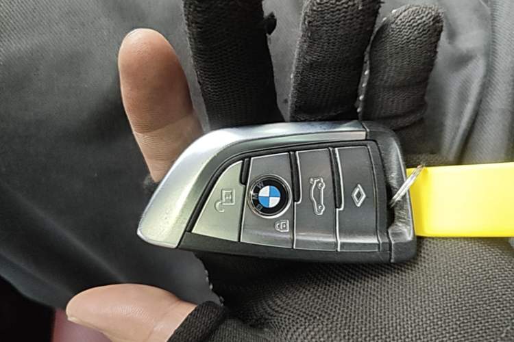 Used BMW 5 Series 2023 530Li Leading Model M Sport Package Vehicle Key
