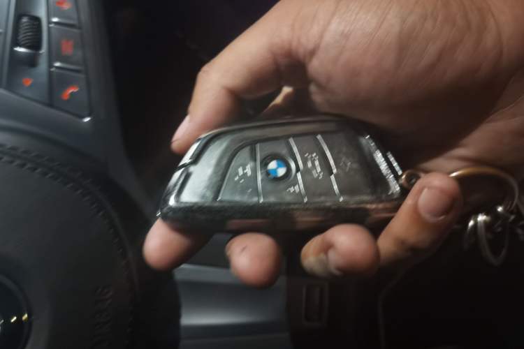 Used BMW 5 Series 2023 530Li Executive M Sport Package Vehicle Key