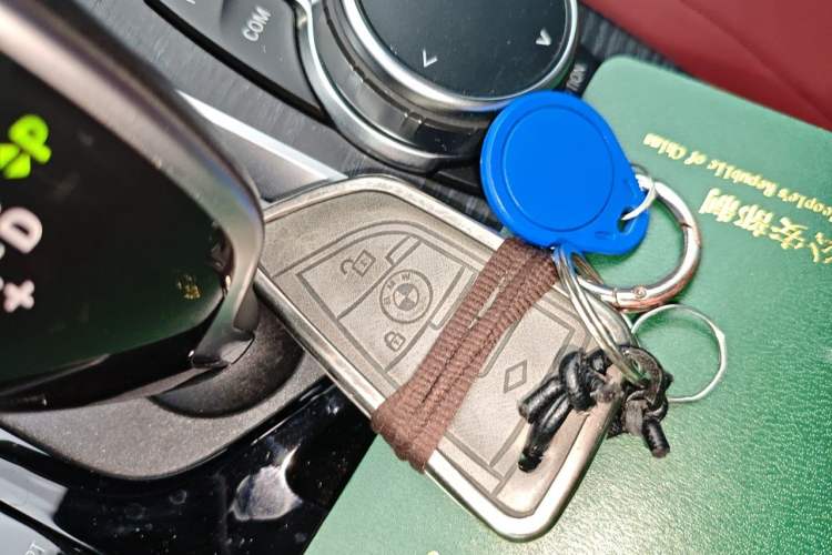 Used BMW 5 Series 2023 530Li Leading Model M Sport Package Vehicle Key