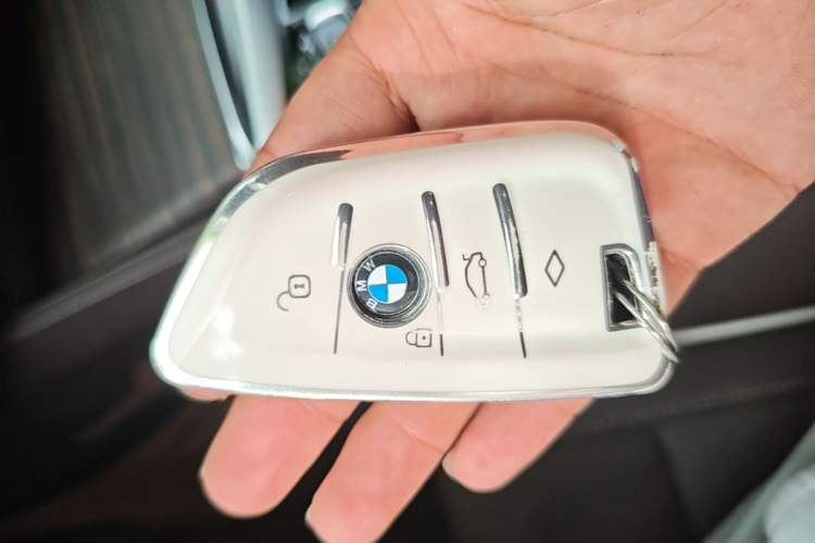 Used BMW 5 Series 2023 530Li Leading Edition Luxury Package Vehicle Key