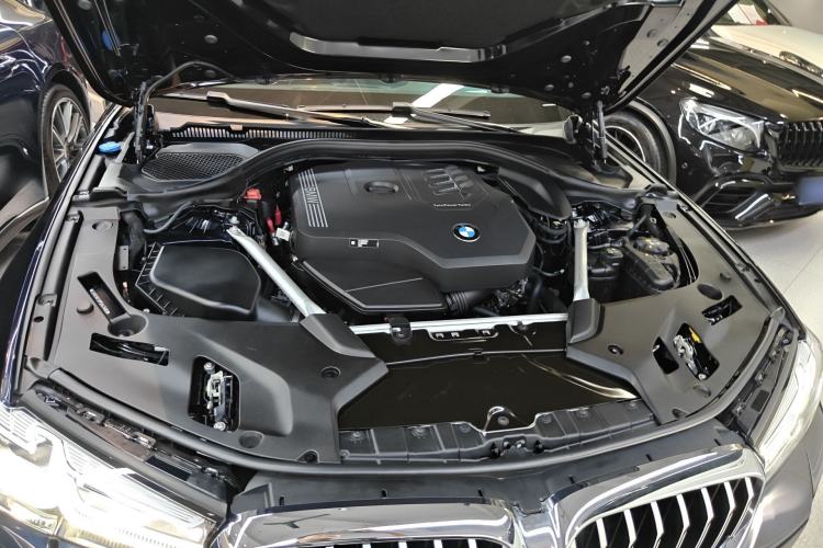 Used BMW 5 Series 2023 530Li Luxury Edition M Sport Package Engine Bay