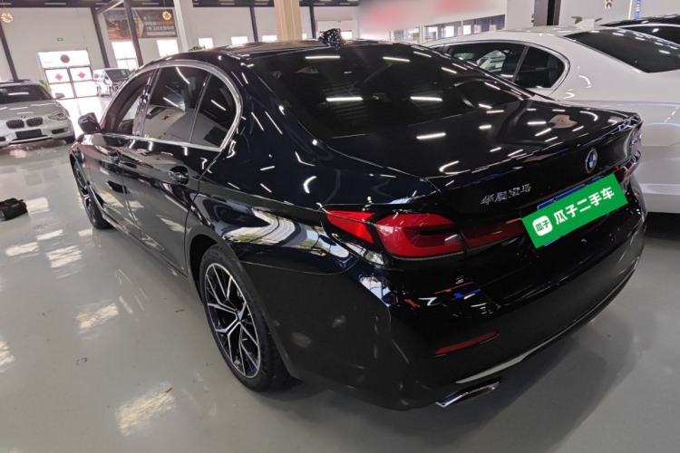 Used BMW 5 Series 2023 530Li Leading Edition Luxury Package Exterior 2