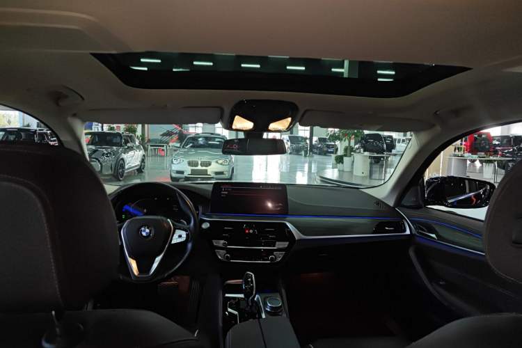 Used BMW 5 Series 2023 530Li Leading Edition Luxury Package Headliner