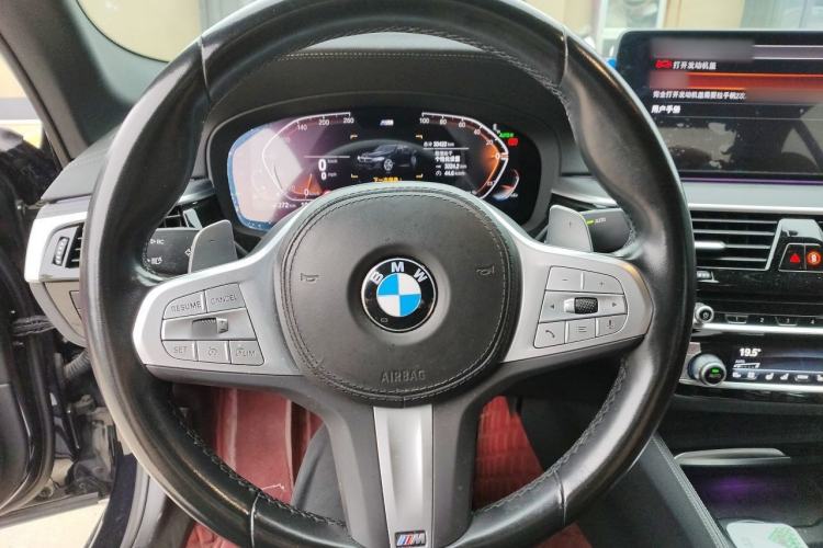 Used BMW 5 Series 2023 530Li Luxury Edition Premium Package Steering Wheel