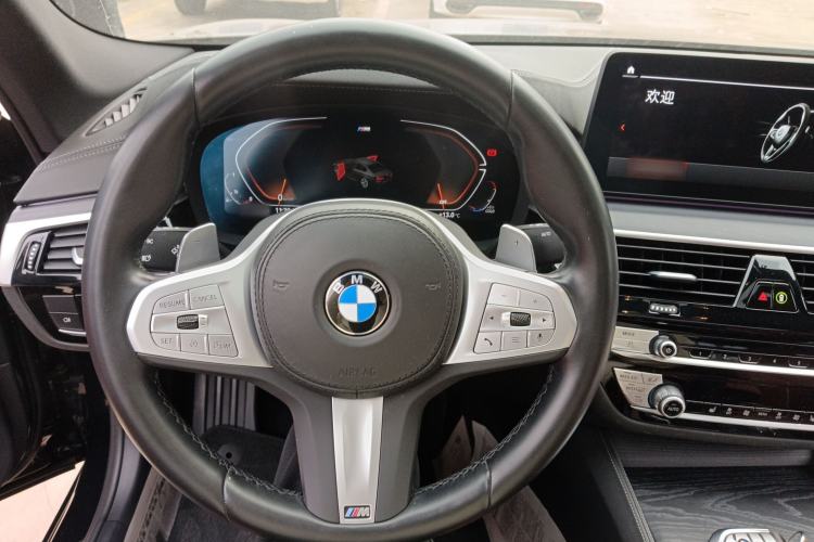Used BMW 5 Series 2023 530Li Leading Model M Sport Package Steering Wheel