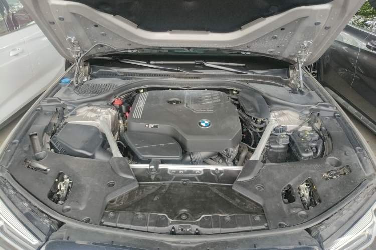 Used BMW 5 Series 2023 530Li Luxury Edition Premium Package Engine Bay