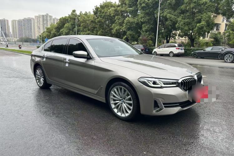Used BMW 5 Series 2023 530Li Luxury Edition Premium Package Exterior 6