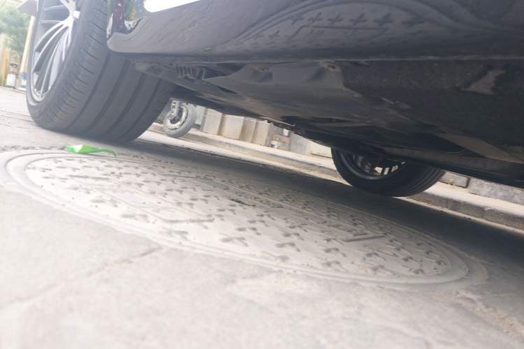 Used BMW 5 Series 2023 530Li Leading Model M Sport Package Chassis Rear Right