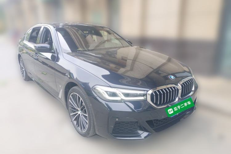 Used BMW 5 Series 2023 530Li Leading Model M Sport Package Front Right 45 Deg