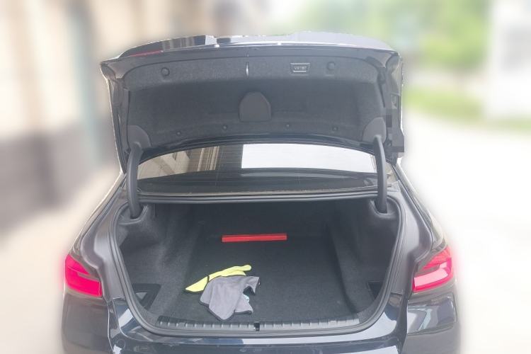 Used BMW 5 Series 2023 530Li Leading Model M Sport Package Trunk