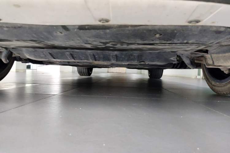 Used BMW 5 Series 2023 530Li Luxury Edition M Sport Package Chassis Front