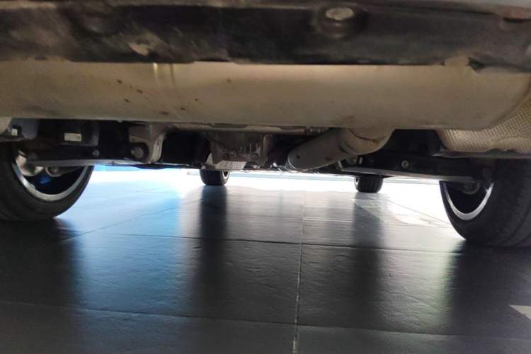 Used BMW 5 Series 2023 530Li Luxury Edition M Sport Package Chassis Rear