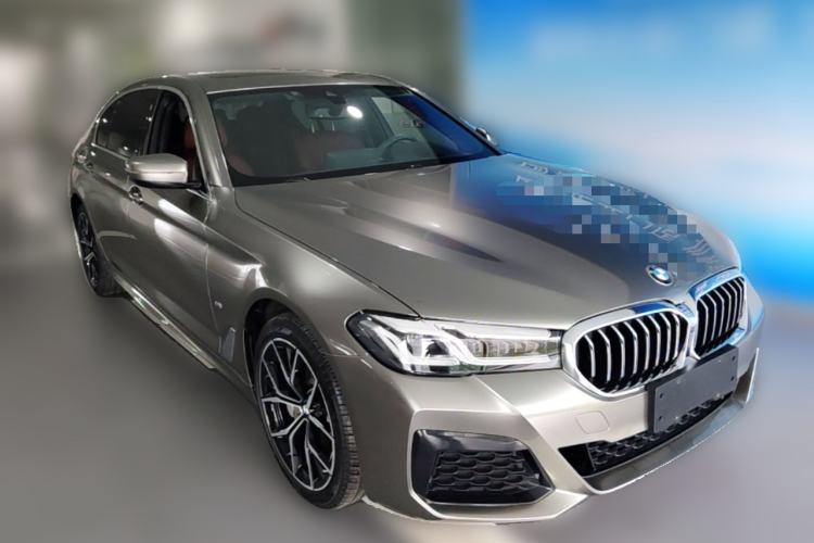 Used BMW 5 Series 2023 530Li Luxury Edition M Sport Package Front Right 45 Deg