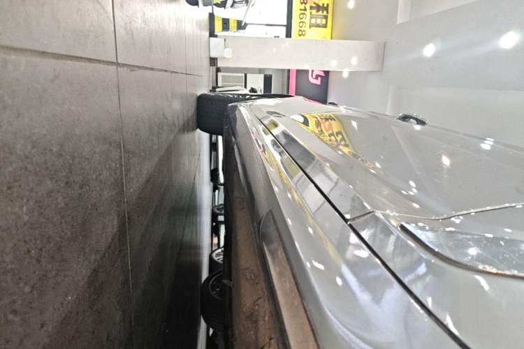 Used BMW 5 Series 2023 530Li Leading Model M Sport Package Right Side Sill