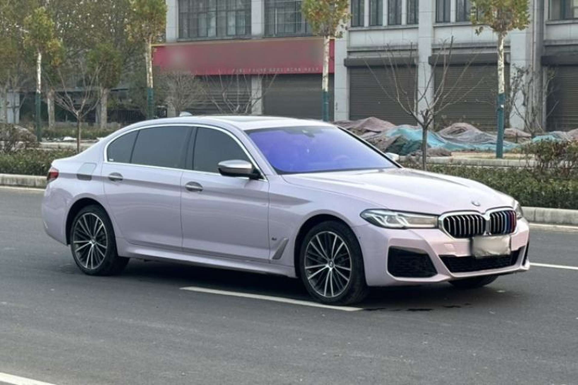Used BMW 5 Series 2023 530Li Leading Model M Sport Package Exterior 2
