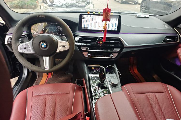 Used BMW 5 Series 2023 530Li Leading Model M Sport Package Center Console