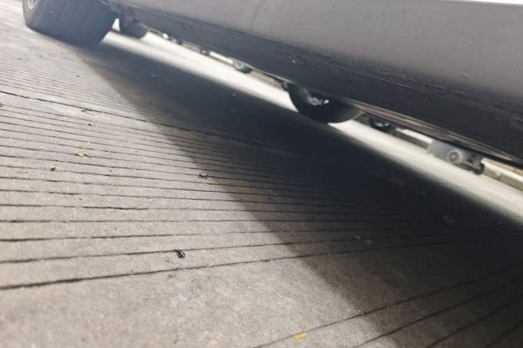 Used BMW 5 Series 2023 530Li Leading Model M Sport Package Chassis Front Left