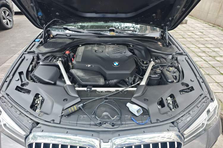 Used BMW 5 Series 2023 530Li Leading Model M Sport Package Engine Bay