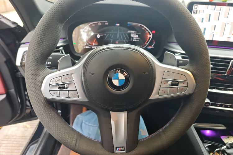 Used BMW 5 Series 2023 530Li Leading Model M Sport Package Steering Wheel
