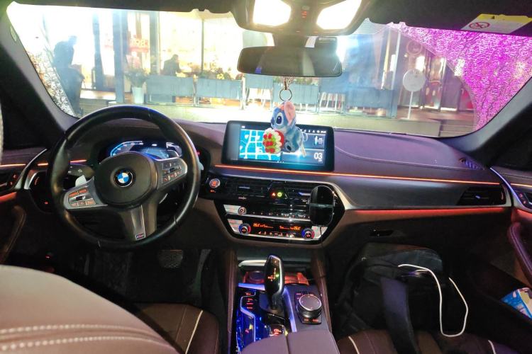 Used BMW 5 Series 2023 530Li Leading Model M Sport Package Center Console