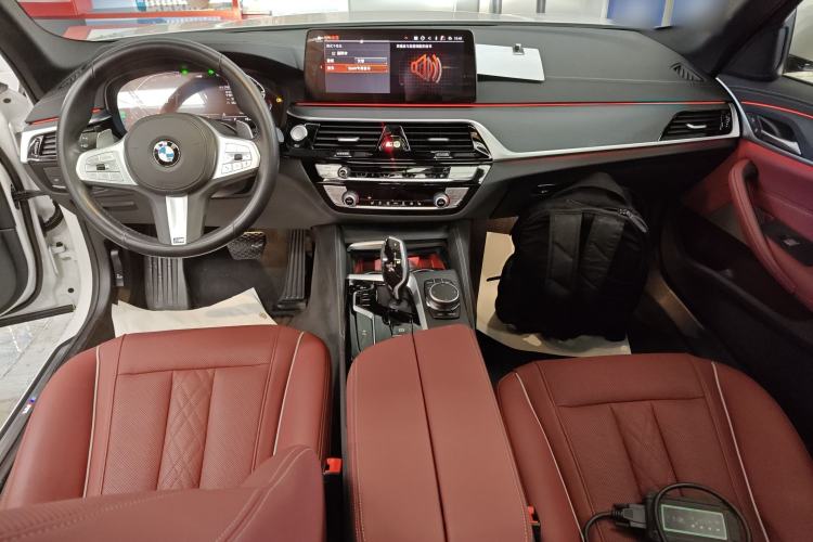 Used BMW 5 Series 2023 530Li Leading Model M Sport Package Center Console