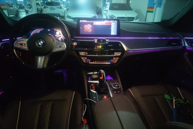 Used BMW 5 Series 2023 530Li Leading Model M Sport Package Center Console