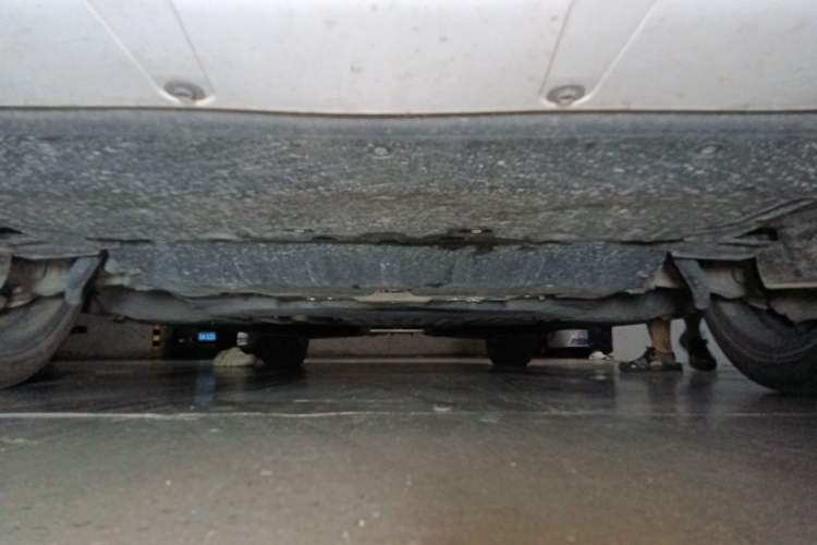 Used BMW 5 Series 2023 530Li Leading Model M Sport Package Chassis Front