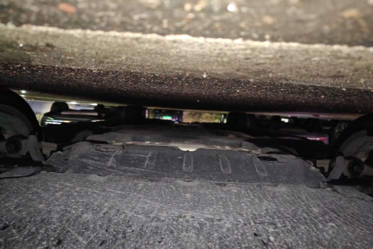 Used BMW 5 Series 2023 530Li Leading Model M Sport Package Chassis Front