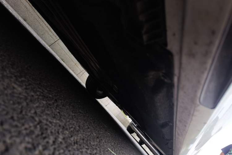 Used BMW 5 Series 2023 530Li Leading Edition Luxury Package Chassis Front Left