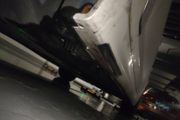 Used BMW 5 Series 2023 530Li Leading Model M Sport Package Chassis Front Left