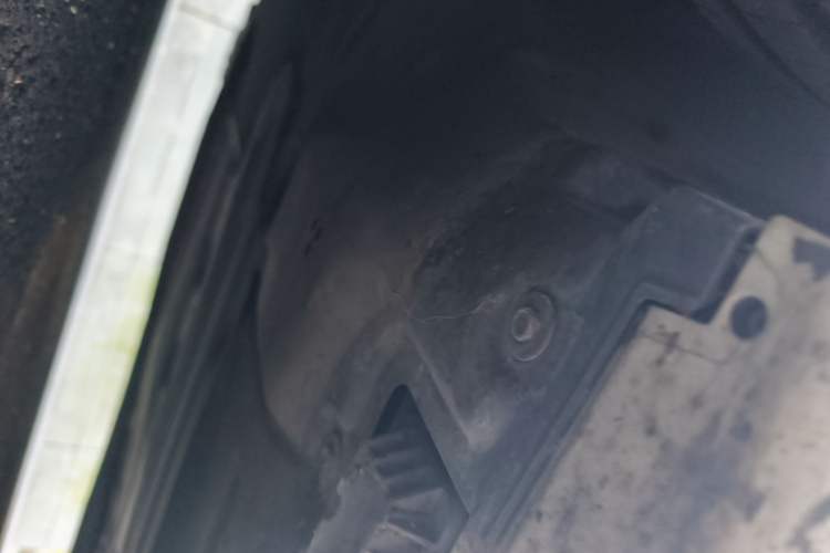 Used BMW 5 Series 2023 530Li Leading Model M Sport Package Chassis Front Left