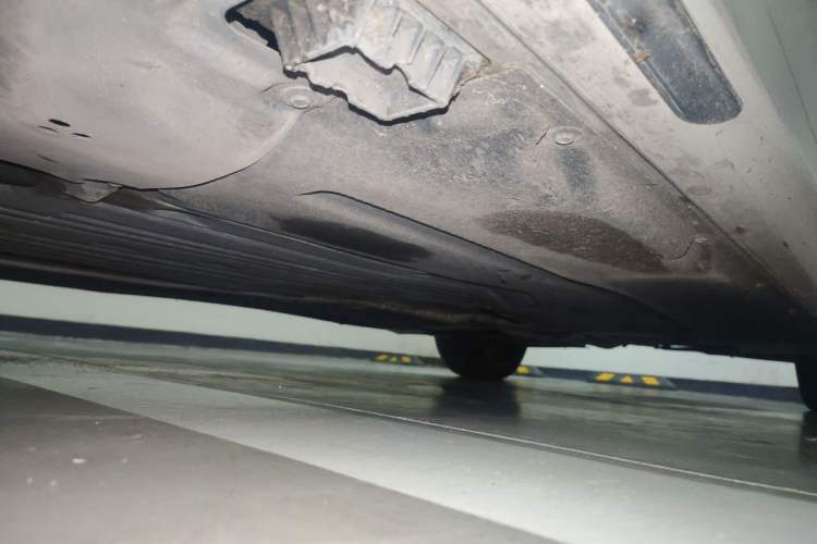 Used BMW 5 Series 2023 530Li Leading Model M Sport Package Chassis Front Left