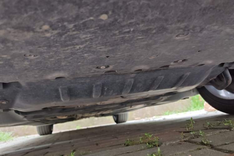 Used BMW 5 Series 2023 530Li Leading Model M Sport Package Chassis Front