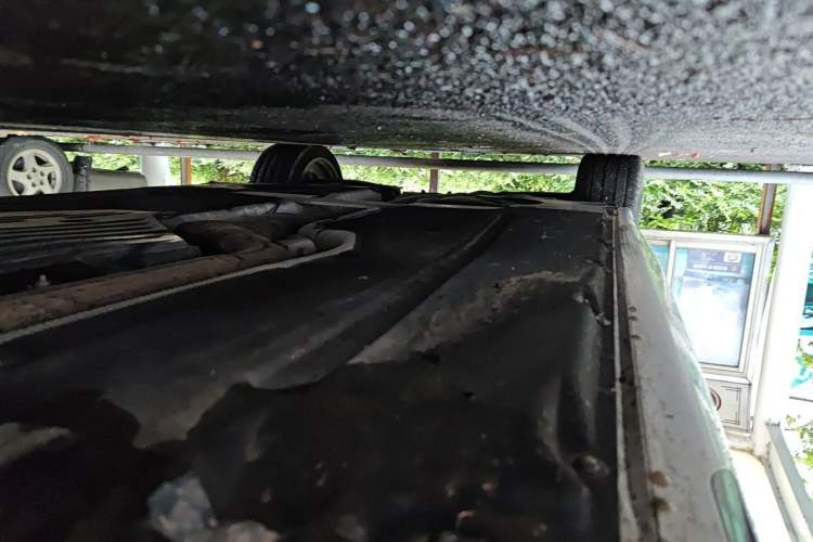 Used BMW 5 Series 2023 530Li Leading Model M Sport Package Chassis Front Right