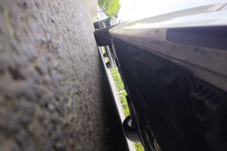 Used BMW 5 Series 2023 530Li Leading Edition Luxury Package Chassis Front Right