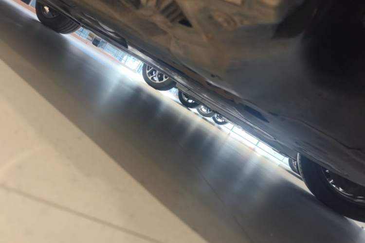 Used BMW 5 Series 2023 530Li Leading Edition Luxury Package Chassis Front Right