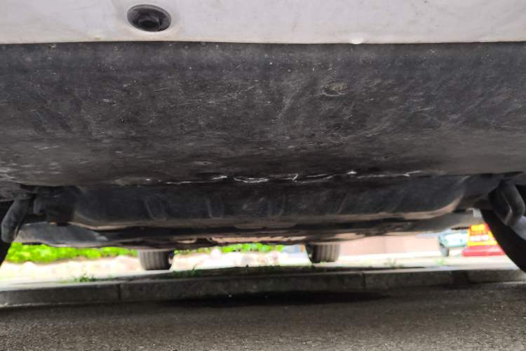 Used BMW 5 Series 2023 530Li Leading Model M Sport Package Chassis Front