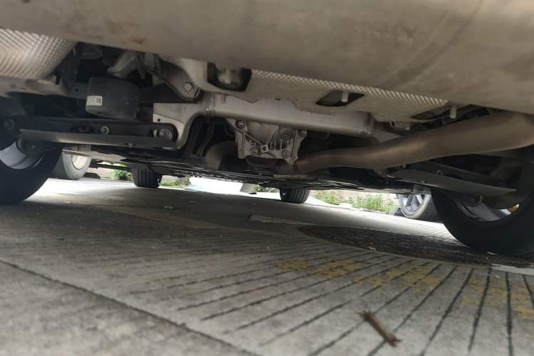 Used BMW 5 Series 2023 530Li Leading Model M Sport Package Chassis Rear