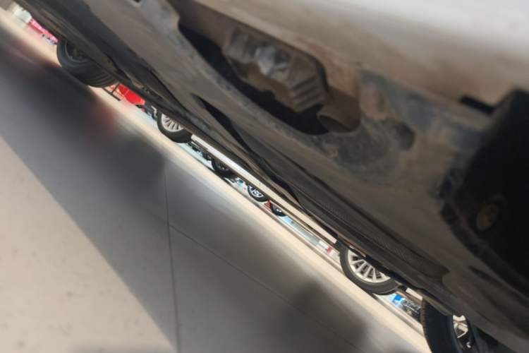 Used BMW 5 Series 2023 530Li Leading Edition Luxury Package Chassis Rear Left