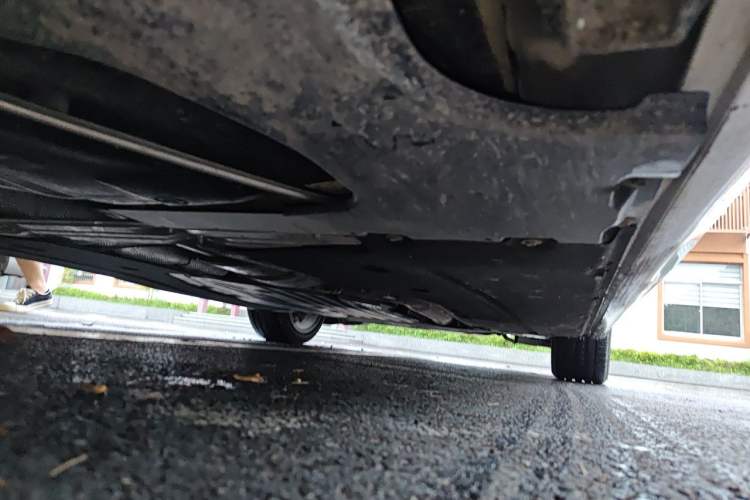 Used BMW 5 Series 2023 530Li Leading Model M Sport Package Chassis Rear Right