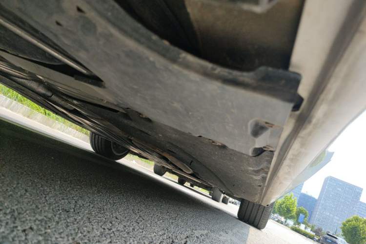 Used BMW 5 Series 2023 530Li Leading Model M Sport Package Chassis Rear Right