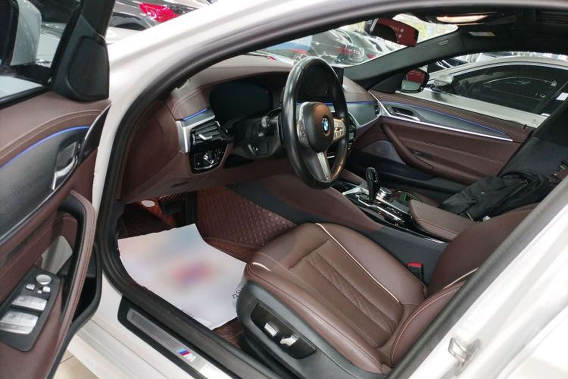 Used BMW 5 Series 2023 530Li Leading Model M Sport Package Driver Seat