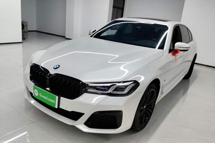 Used BMW 5 Series 2023 530Li Leading Model M Sport Package Guazi used car, China used car export, Used car for sale, Used cars, Cheapest cars for sale