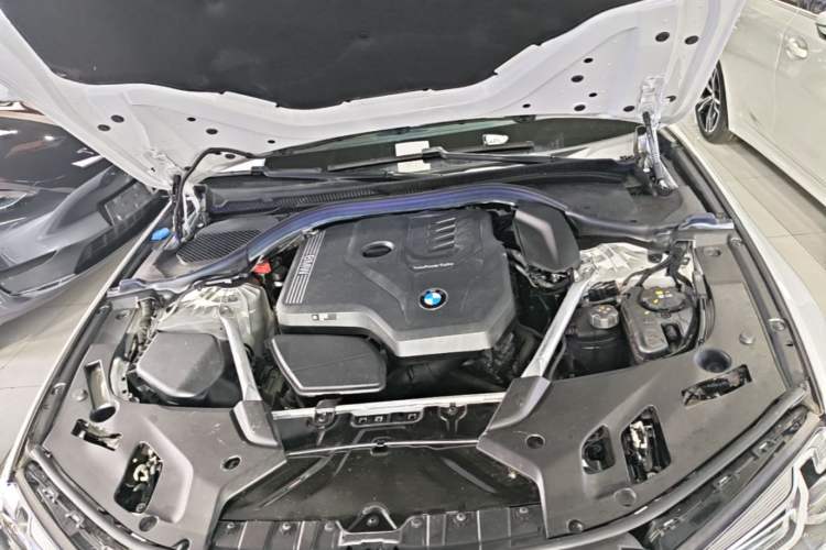 Used BMW 5 Series 2023 530Li xDrive M Sport Package Engine Bay