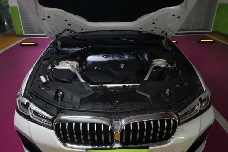Used BMW 5 Series 2023 Restyled 530Li Leading Edition M Sport Package Engine Bay