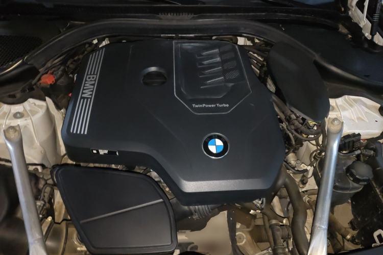 Used BMW 5 Series 2023 530Li Leading Model M Sport Package Engine Bay