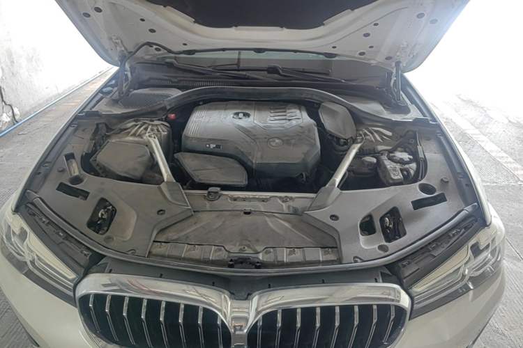 Used BMW 5 Series 2023 530Li Leading Edition Luxury Package Engine Bay