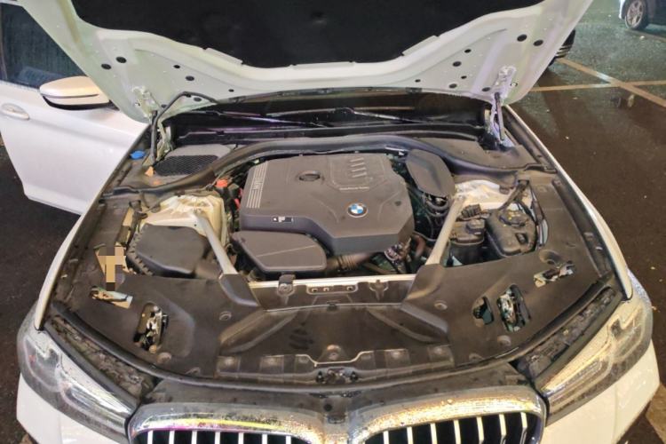 Used BMW 5 Series 2023 530Li Leading Model M Sport Package Engine Bay